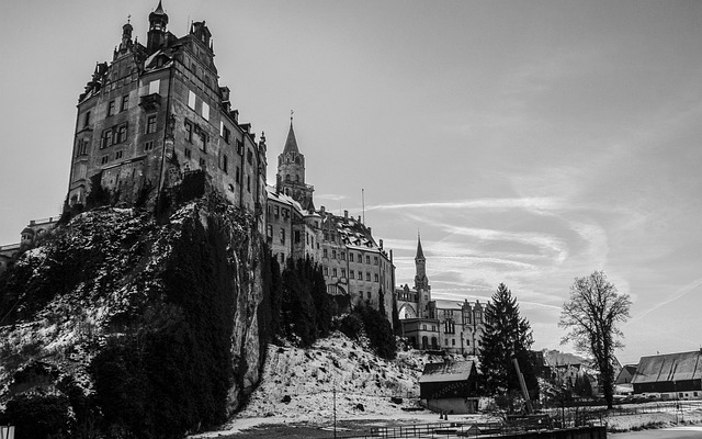 Implementing Six Sigma in Manufacturing