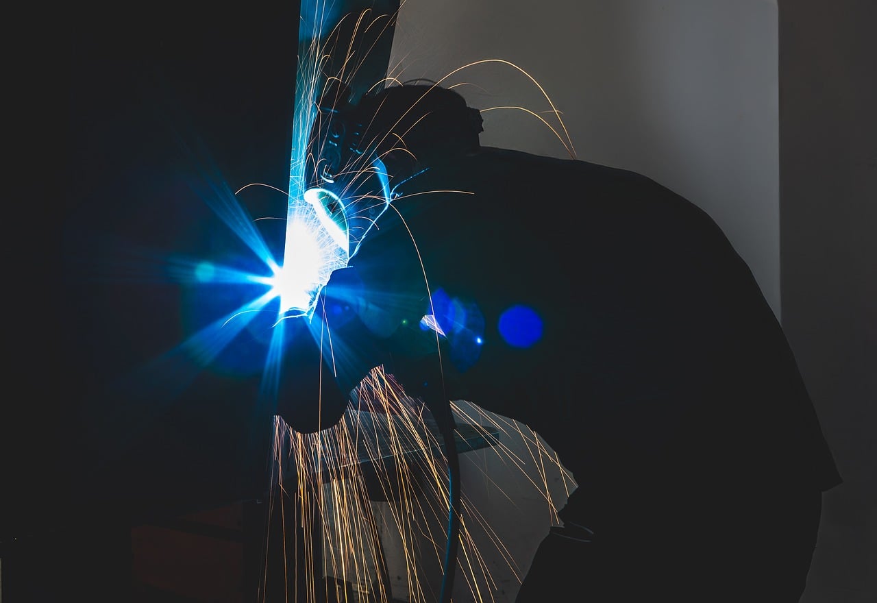 Master Six Sigma: Unlocking Efficiency in Manufacturing